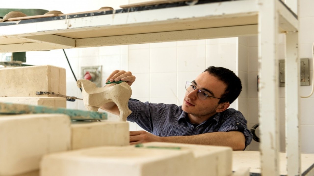 Engelliler Entegre Yüksekokulu saygın ve üretken bireyler yetiştiriyor