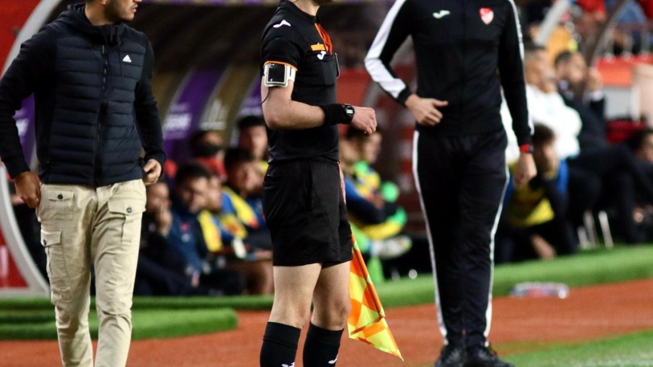 Denizli’de genç hakem evinde ölü bulundu