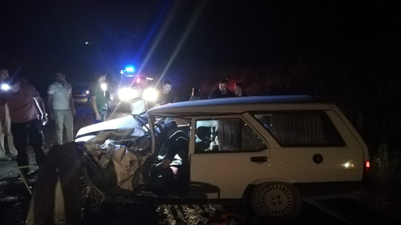 Malatya’da hafif ticari araç ile otomobil çarpıştı: 8 yaralı