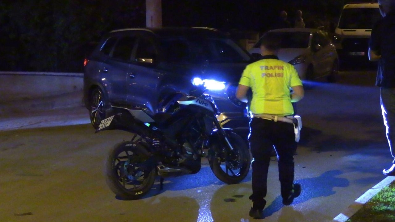Motosiklet ile otomobil çarpıştı: 1 yaralı
