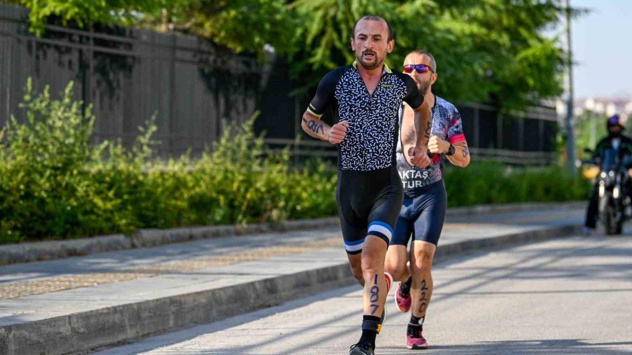 Muğlalı sporculardan Duatlon Türkiye finalinde büyük başarı