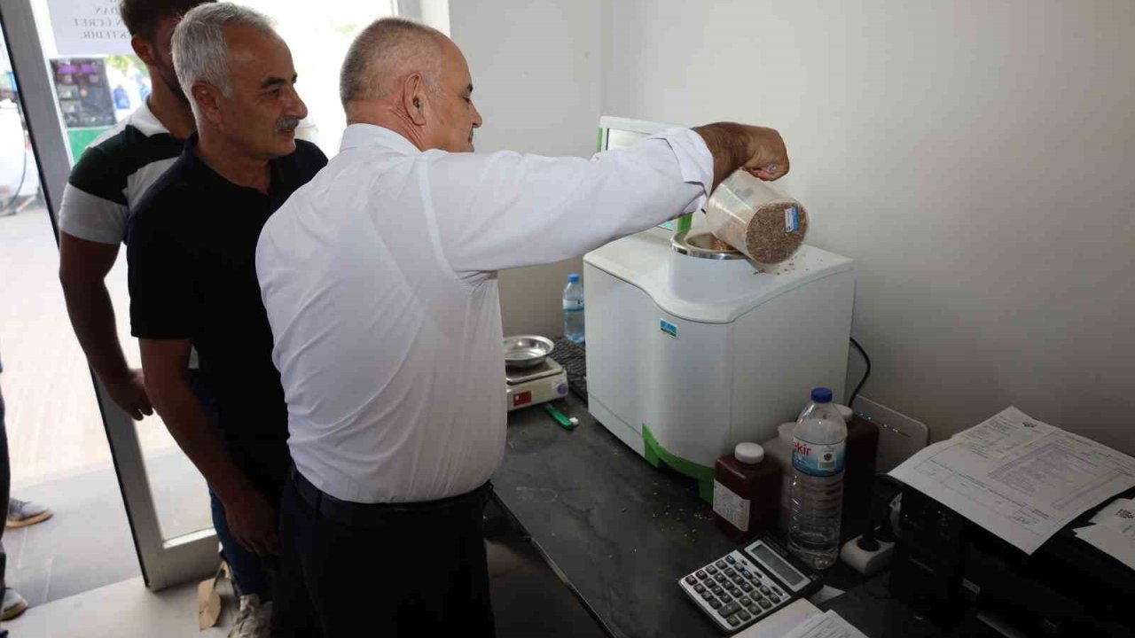 Başkan Öztürk ve Ziraat Odası Başkanı Genç’ten TMO Alım Noktası’na ziyaret