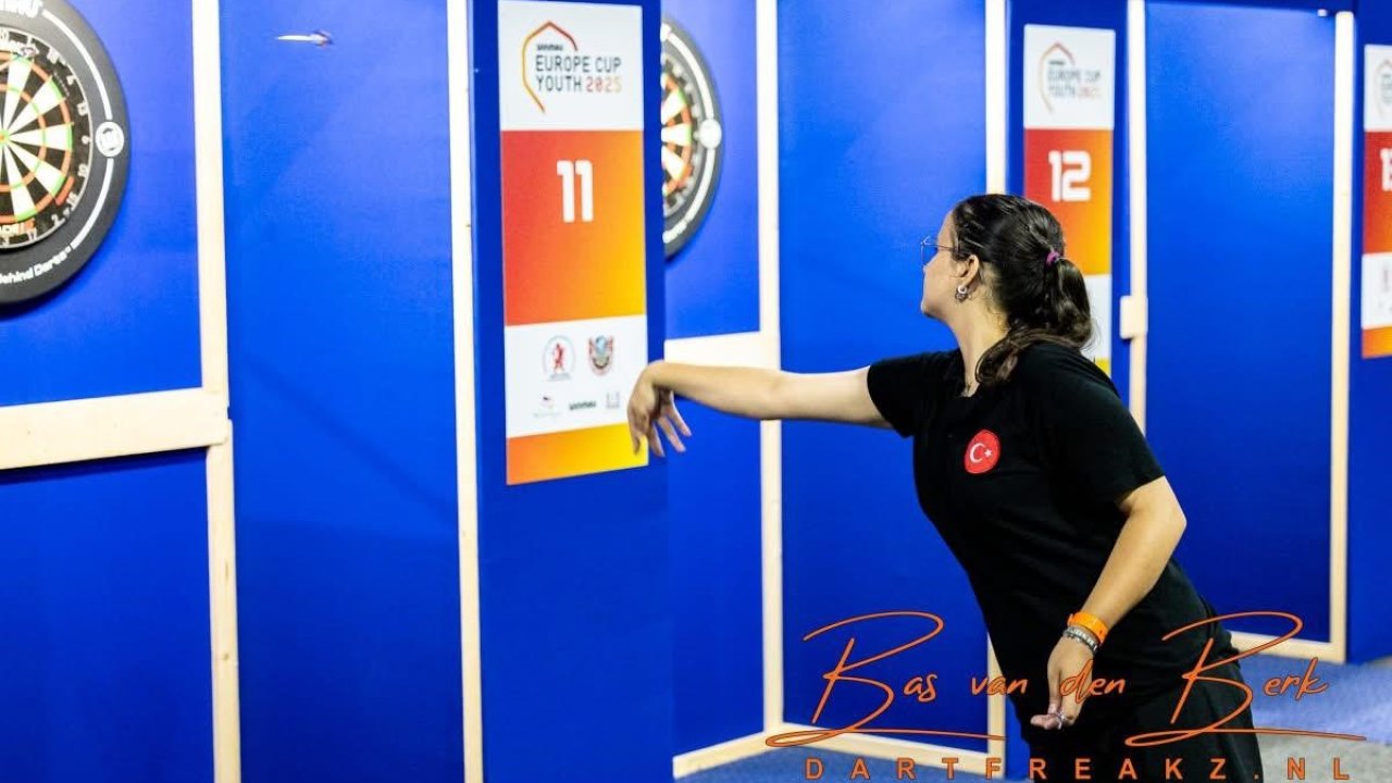 Dart Avrupa Kupası Yarışmalarında Denizlili sporcular Avrupa şampiyonu oldu