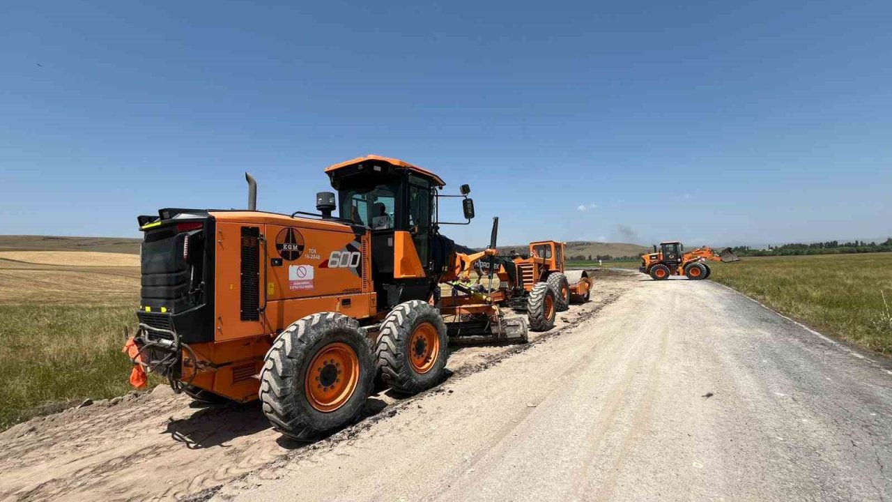 Karayolları Kayaköprü-Ani Ören Yeri yolunu genişletiyor