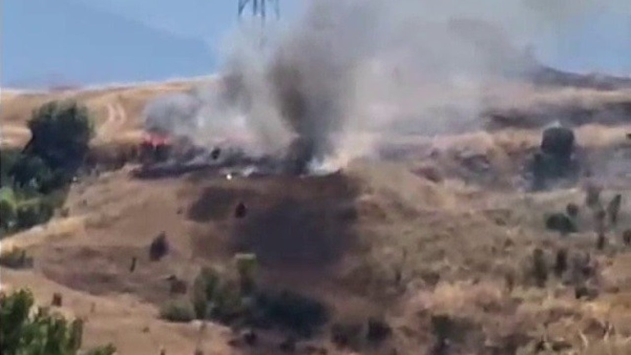 Ot yangını 2 dönüm alana zarar verdi