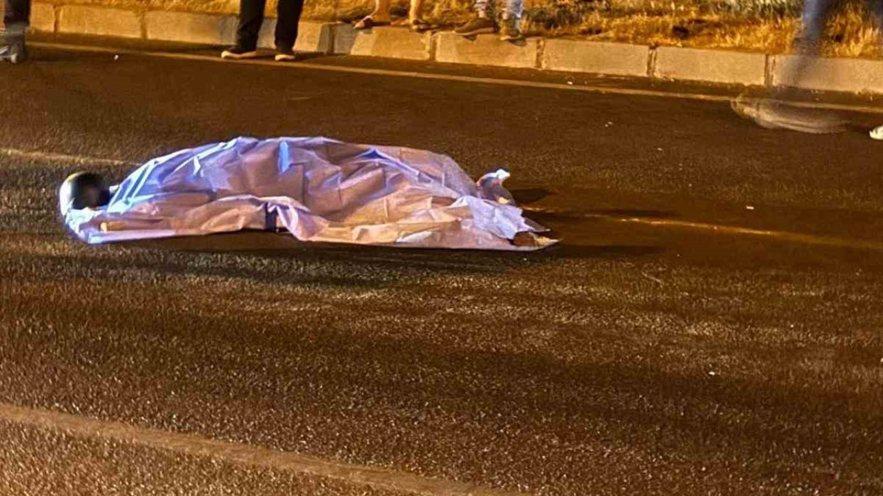 Motosikletten düşen adam hayatını kaybetti