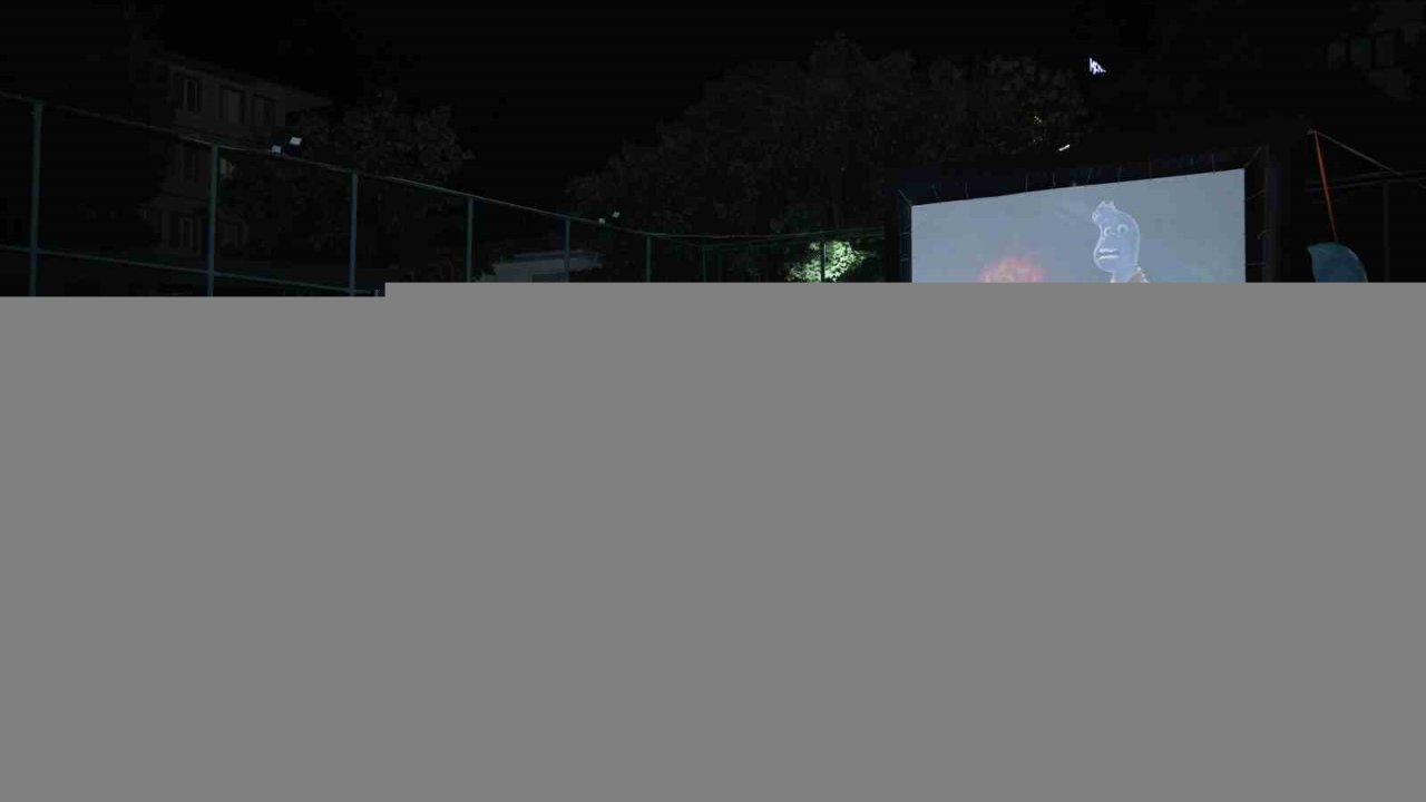 Nilüfer’de çocukların sinema keyfi başlıyor