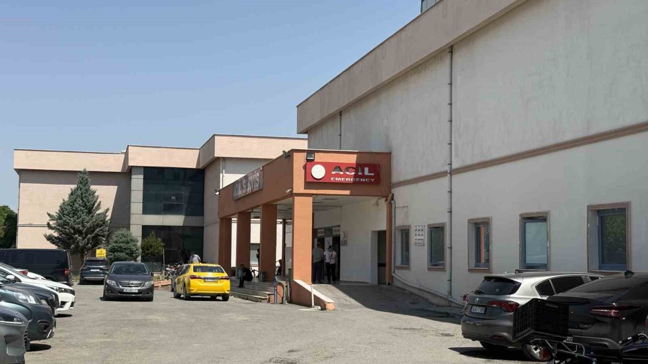 Iğdır’da yaş pasta zehirlenmesi: 79 kişi hastanelik oldu