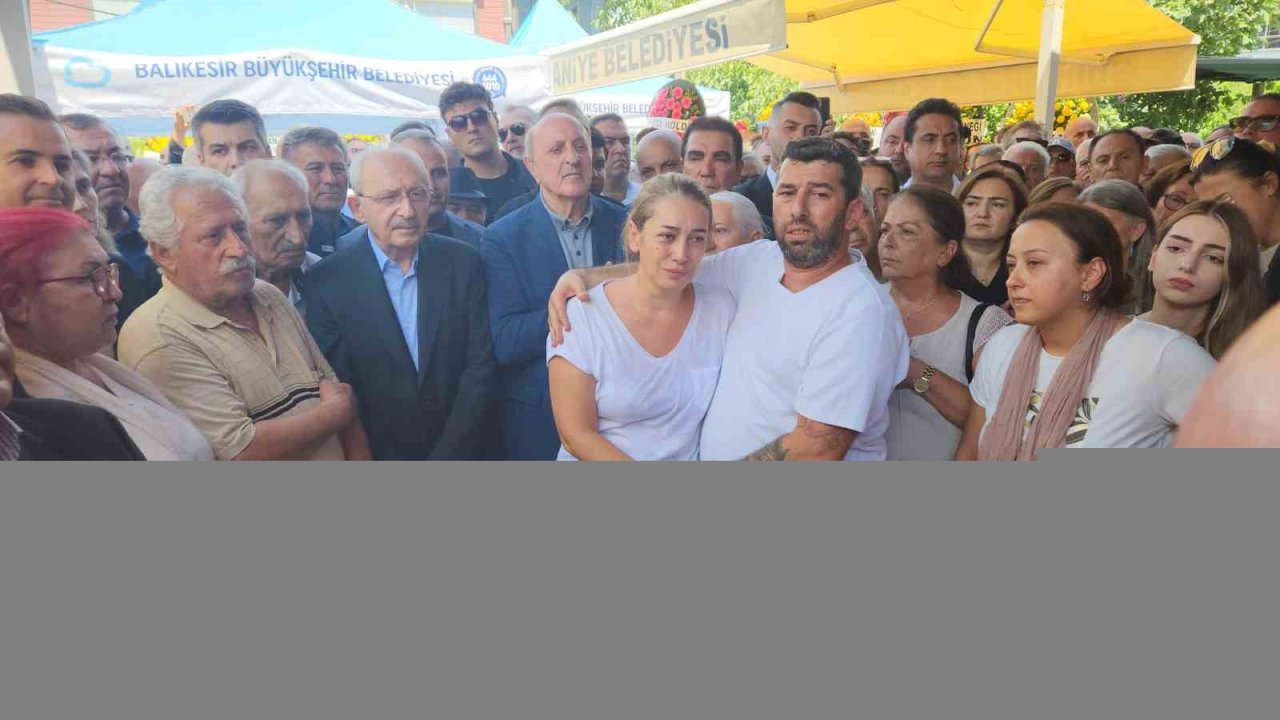 Kılıçdaroğlu’nun ikiz kardeşi Adil Kılıçdaroğlu son yolculuğuna uğurlandı