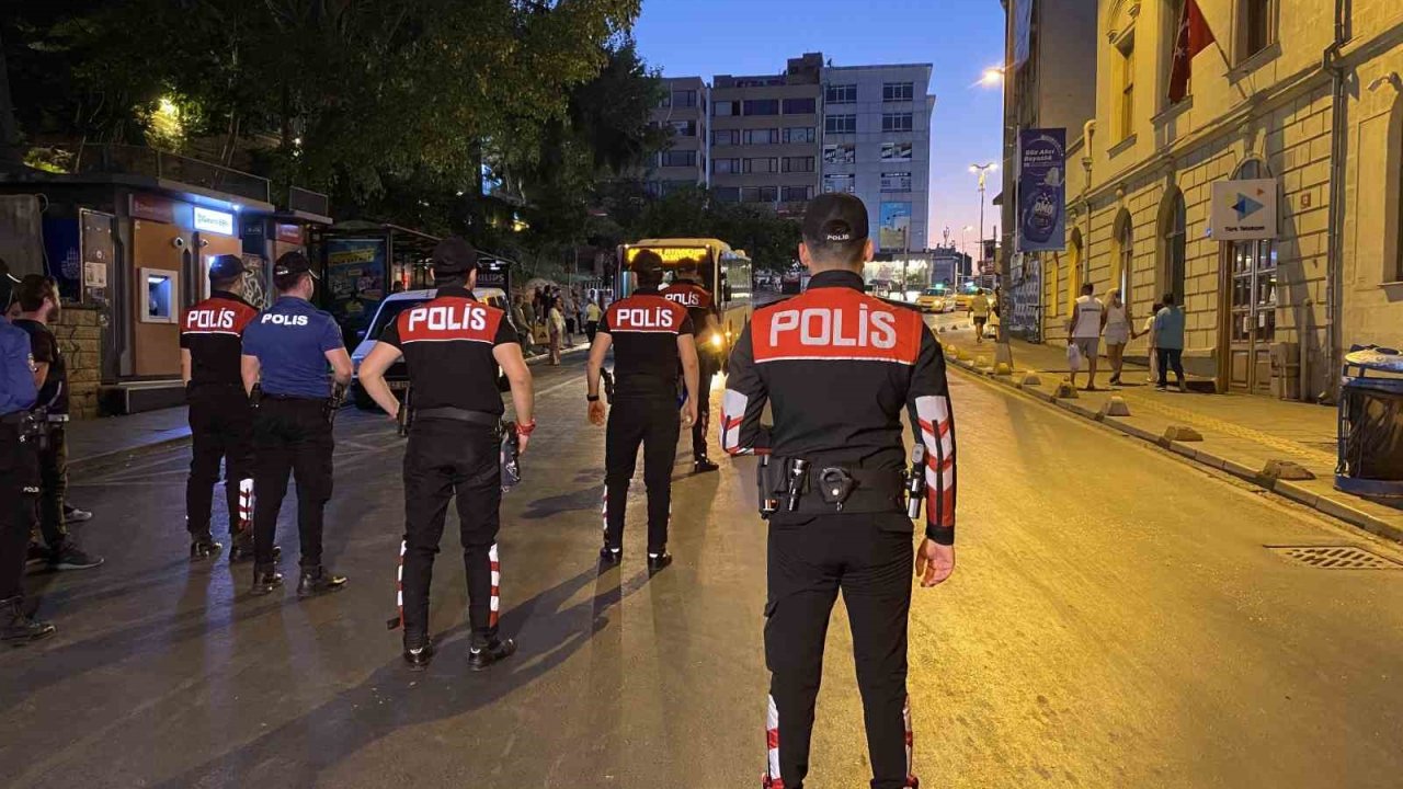 Kadıköy’de helikopter destekli huzur uygulaması