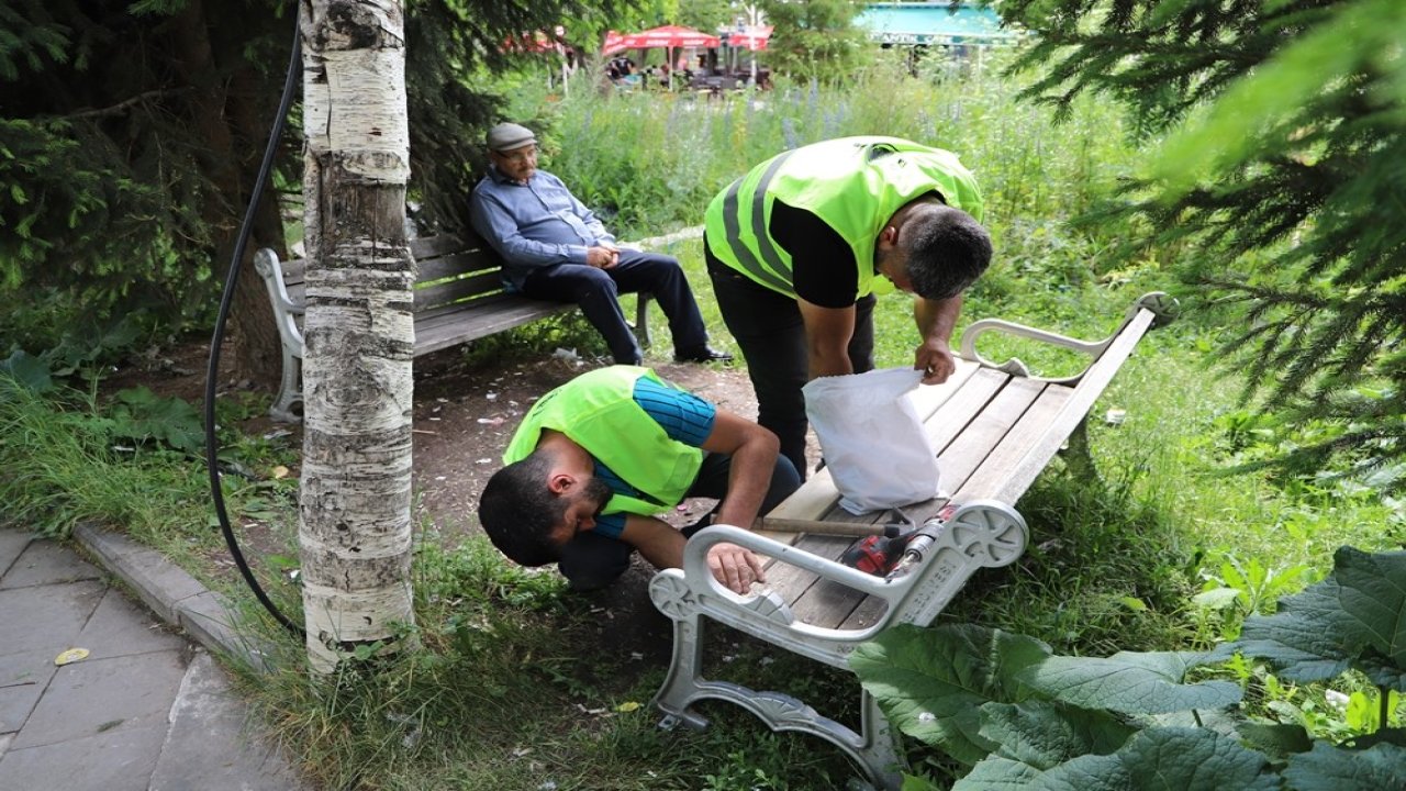 Ardahan’ın park ve bahçeleri yenileniyor