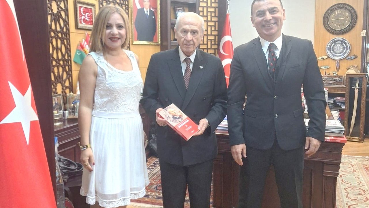 Devlet Bahçeli’nin ‘Birleştirici Hilal’ modeli kitaplaştı