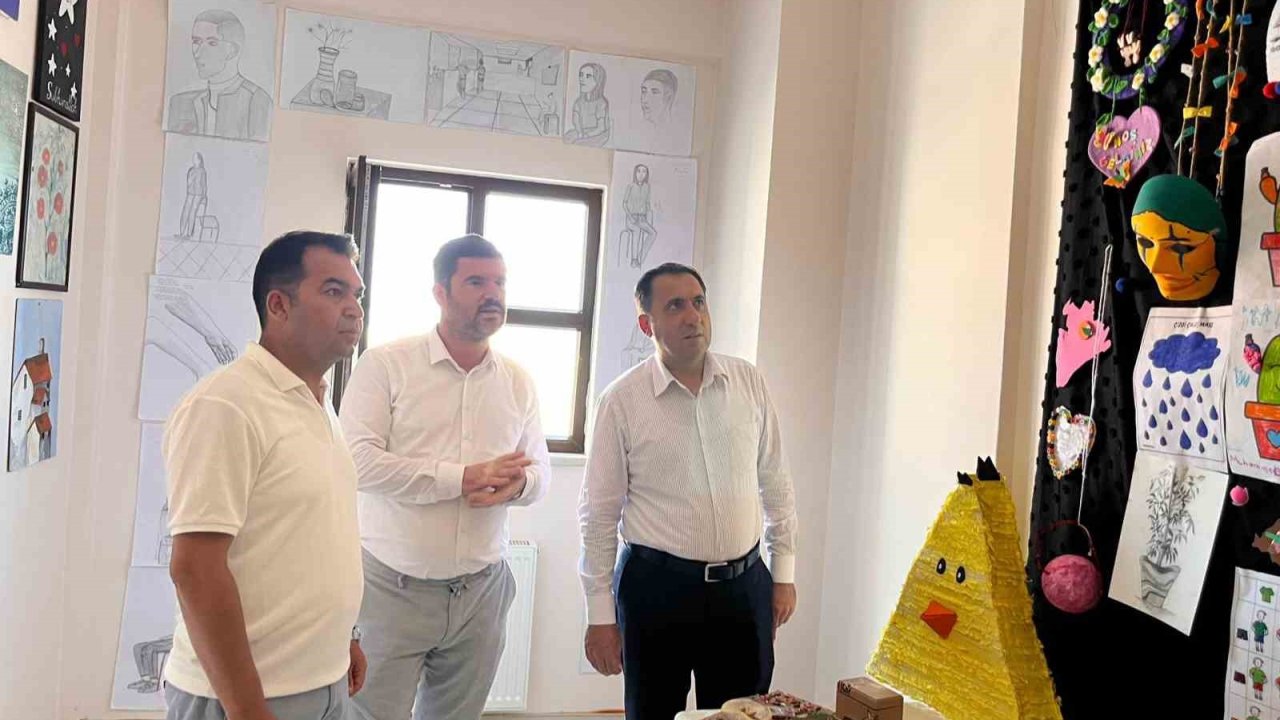 Aile ve Sosyal Hizmetler İl Müdürü, Çocuk Evleri Sitesi’nde incelemelerde bulundu