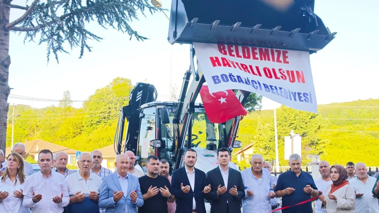 Boğaziçi’ne iş makinası ve kamyonet