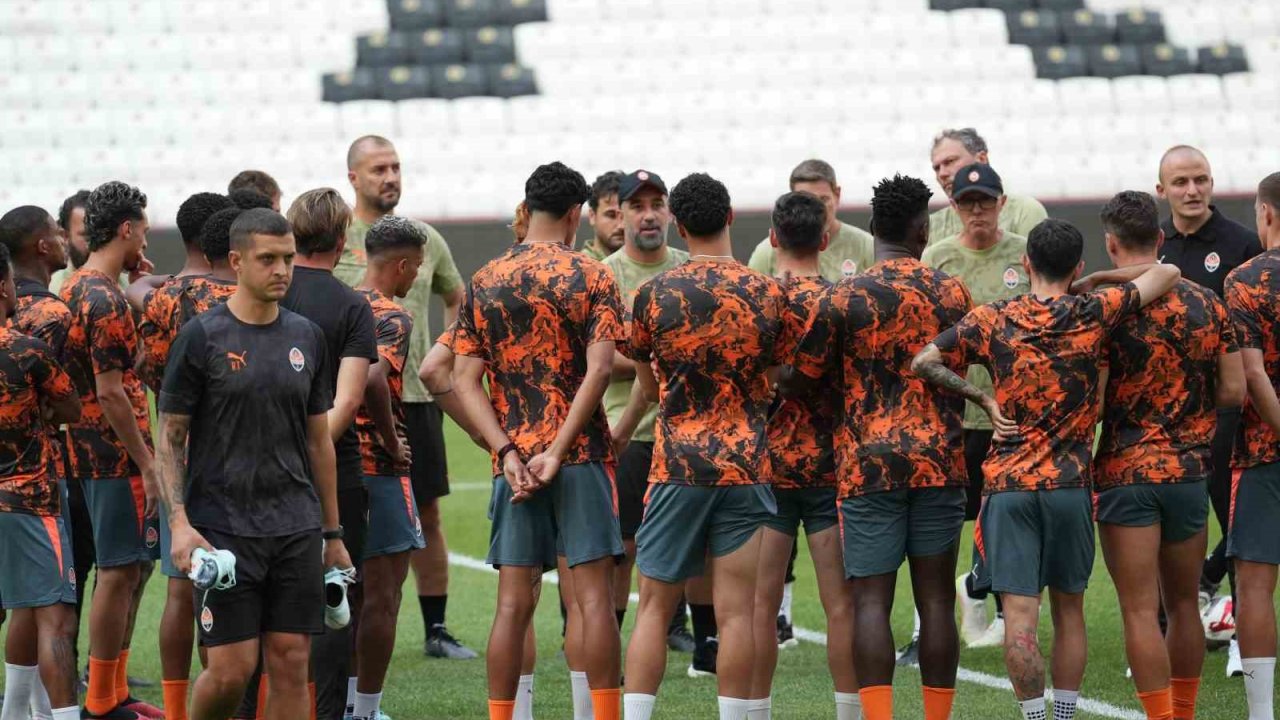 Shakhtar Donetsk, Beşiktaş maçının hazırlıklarını tamamladı