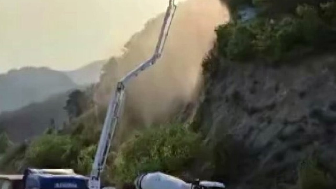 Beton mikseri ve TOMA ile alevlere karşı mücadele