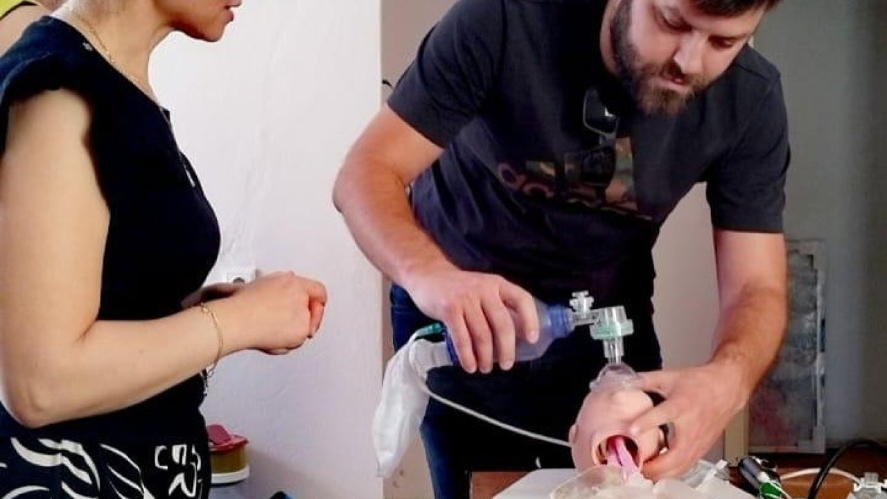 Sinop’ta 112 personeline acil doğum eğitimi