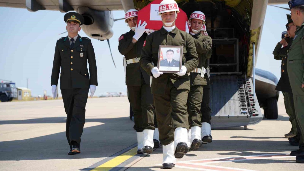 Şehit Üsteğmen Tuğrul Özsu’nun cenazesi Çorlu’ya getirildi