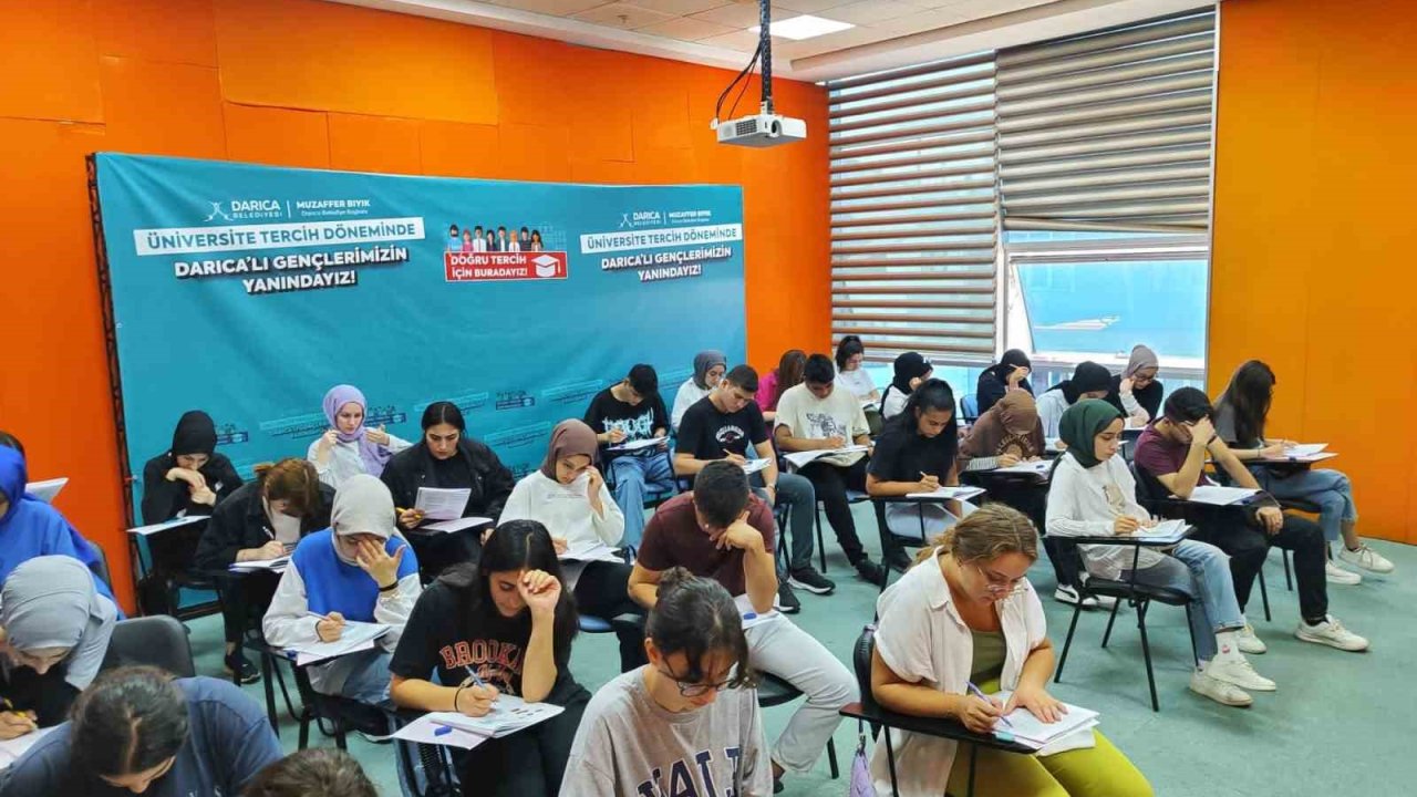 Darıca Belediyesi’nin eğitime desteği başarıyı getirdi