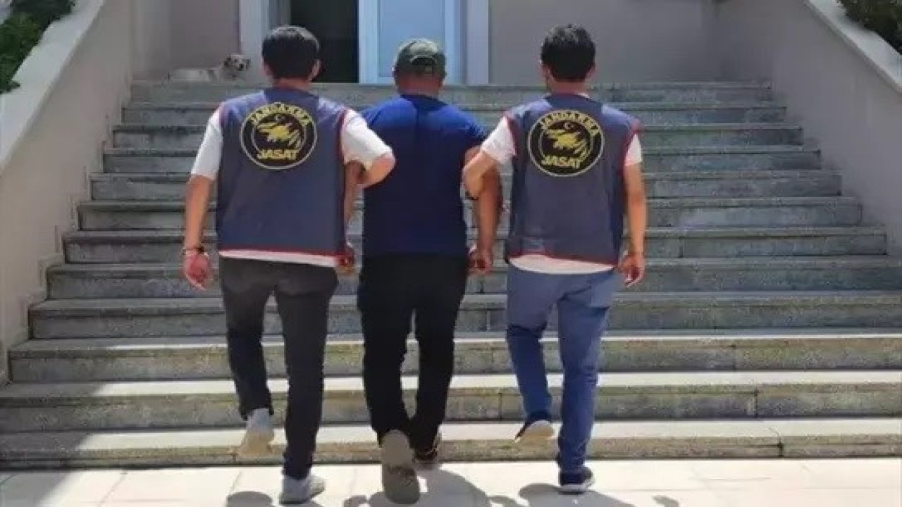 Adana’da 25 yıl 6 ay kesinleşmiş hapis cezasıyla aranan hükümlü yakalandı