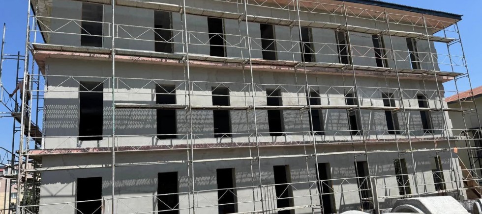 Sarıkamış İlçe Halk Kütüphanesinin Yapımı Devam Ediyor