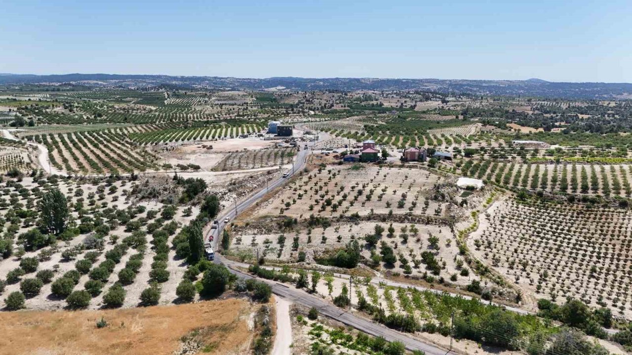 Gülnar’da 8 kilometrelik yol yenilendi