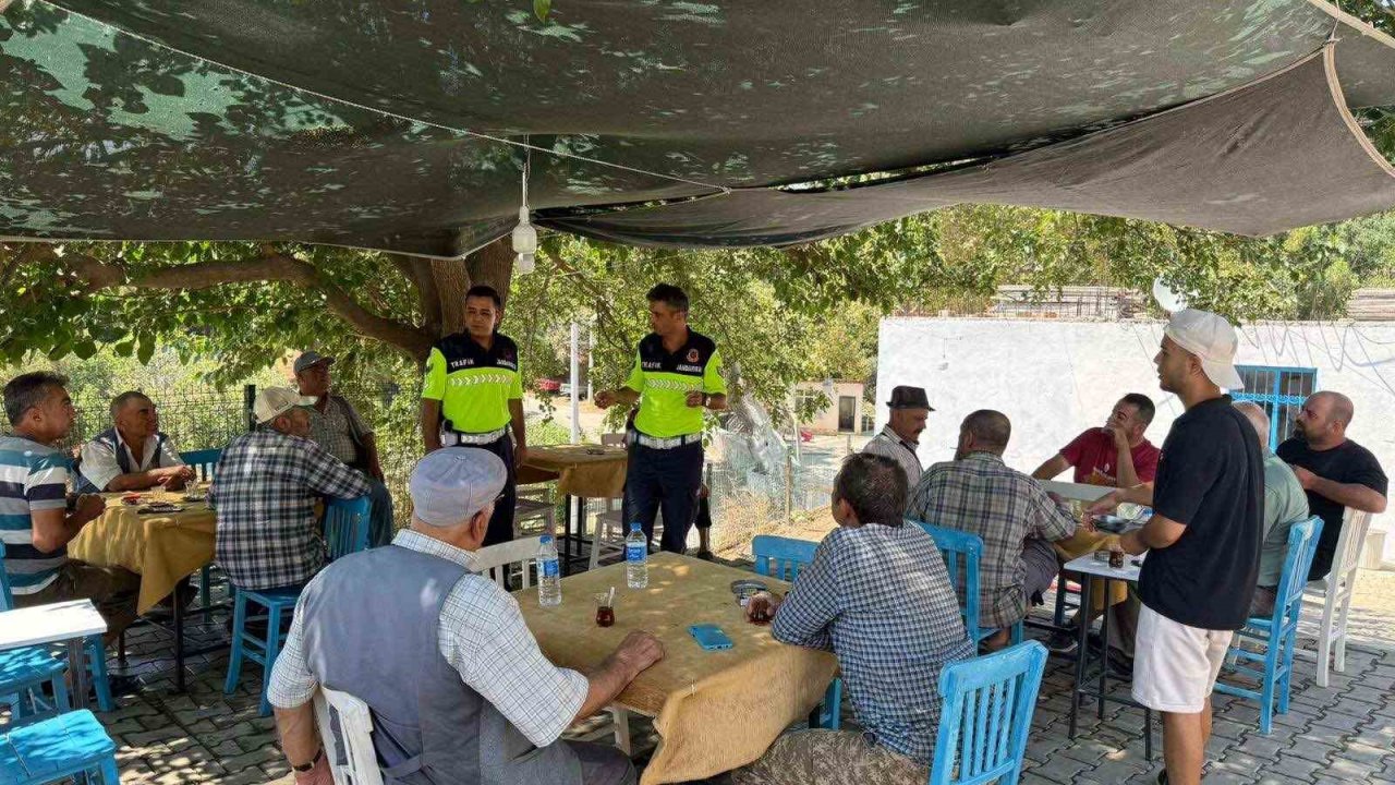 Traktör sürücüleri bilgilendirildi