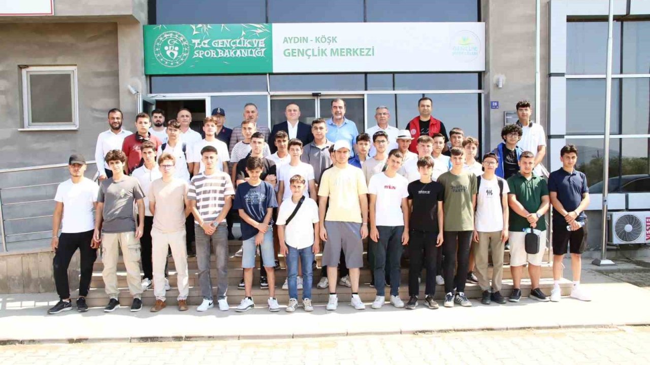 Köşk’ten 38 genç, Çanakkale Kültür ve Tarih Kampı’na uğurlandı