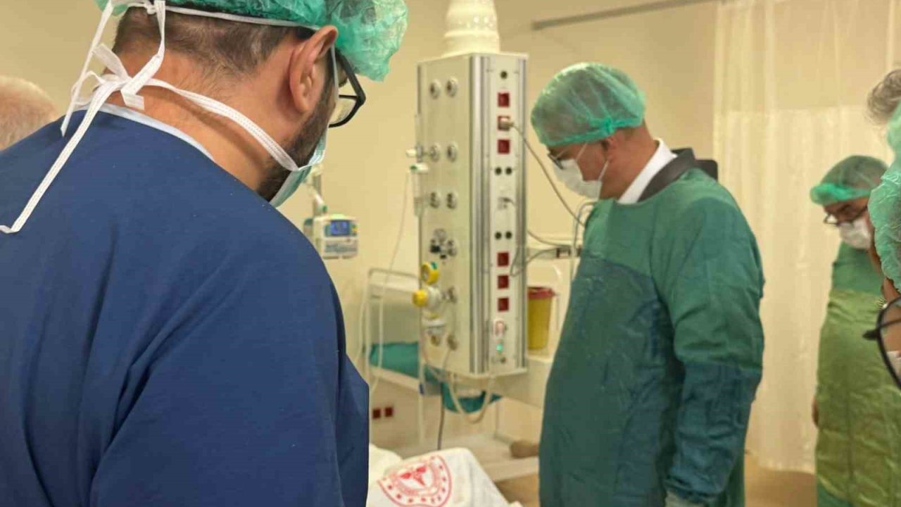 Orman yangınında yaralanan Kader Dereli’nin tedavisi yoğun bakımda sürüyor