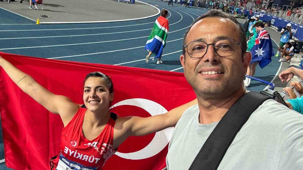 ALKÜ’nün altın kızı Esra Türkmen dünya zirvesinde