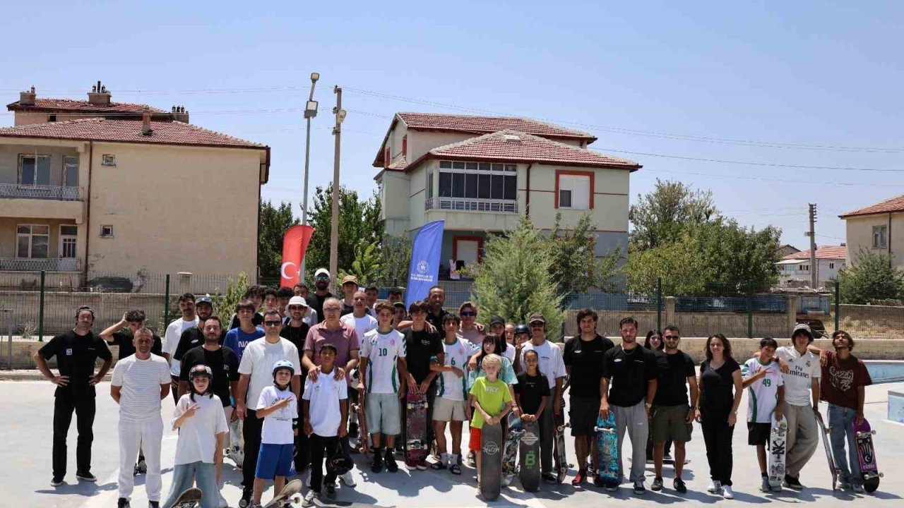 Karaman’da düzenlenen Anadolu Yıldızlar Kaykay Türkiye Birinciliği sona erdi