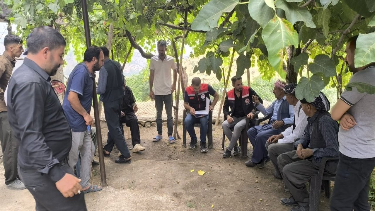 Şırnak’ta hayvan hastalıkları ve devlet destekli projeler hakkında vatandaşlar bilgilendirildi
