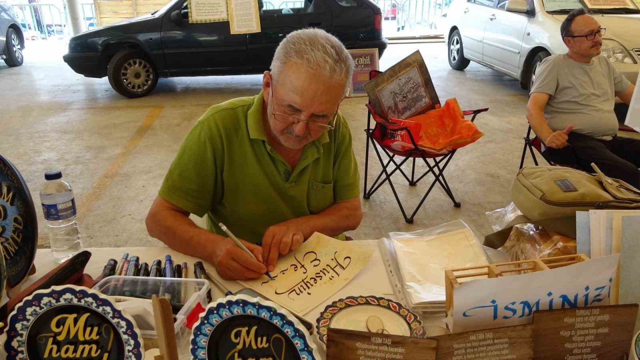 Kütahyalı kaligrafi sanatçısı Akif Ören: "Yazı, ruhun ve bedenin terbiyesidir"