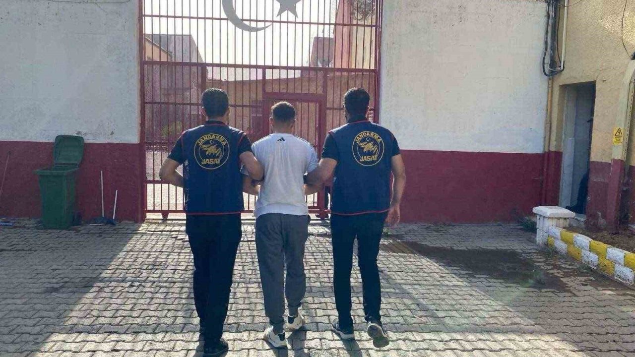 Hapis cezasıyla aranan şahıs Efeler’de yakalandı