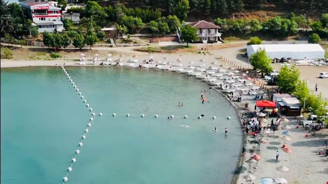 Doğu’nun İncisi Hazar Gölü, ziyaretçi akınına uğruyor