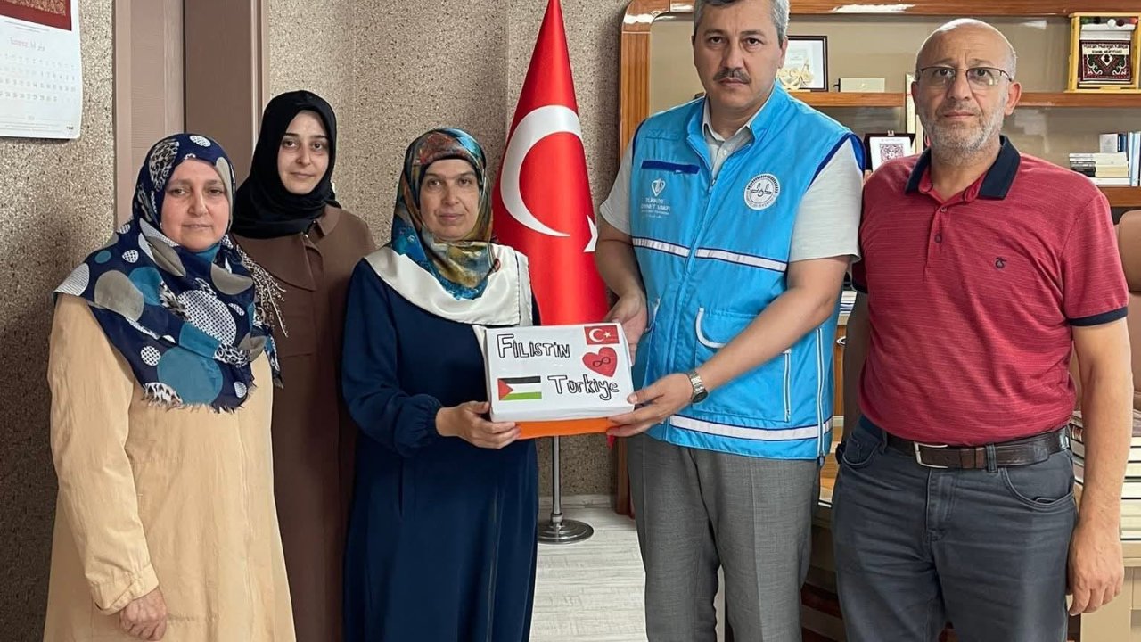 Somalı miniklerden Filistin’e anlamlı destek