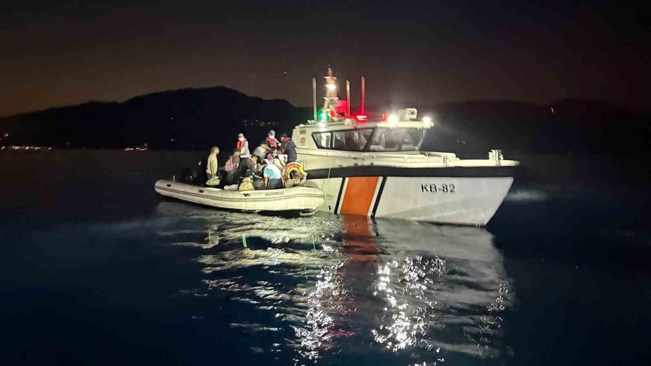 Fethiye’de 33 düzensiz göçmen ve bir göçmen kaçakçısı yakalandı