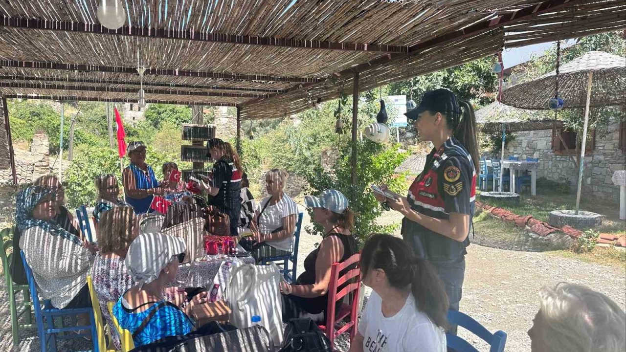 Söke’de kadına yönelik şiddete dikkat çekildi