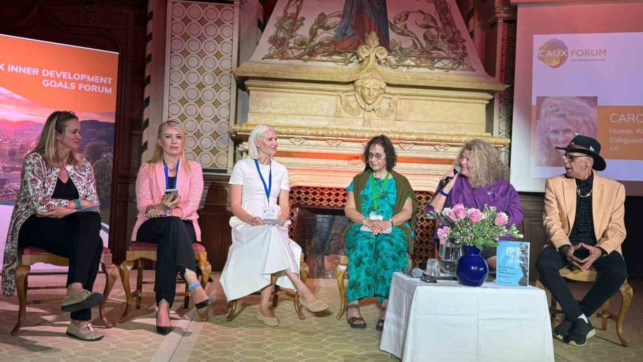 Başkan Subaşı, İsviçre’de insan odaklı kalkınma zirvesine katıldı