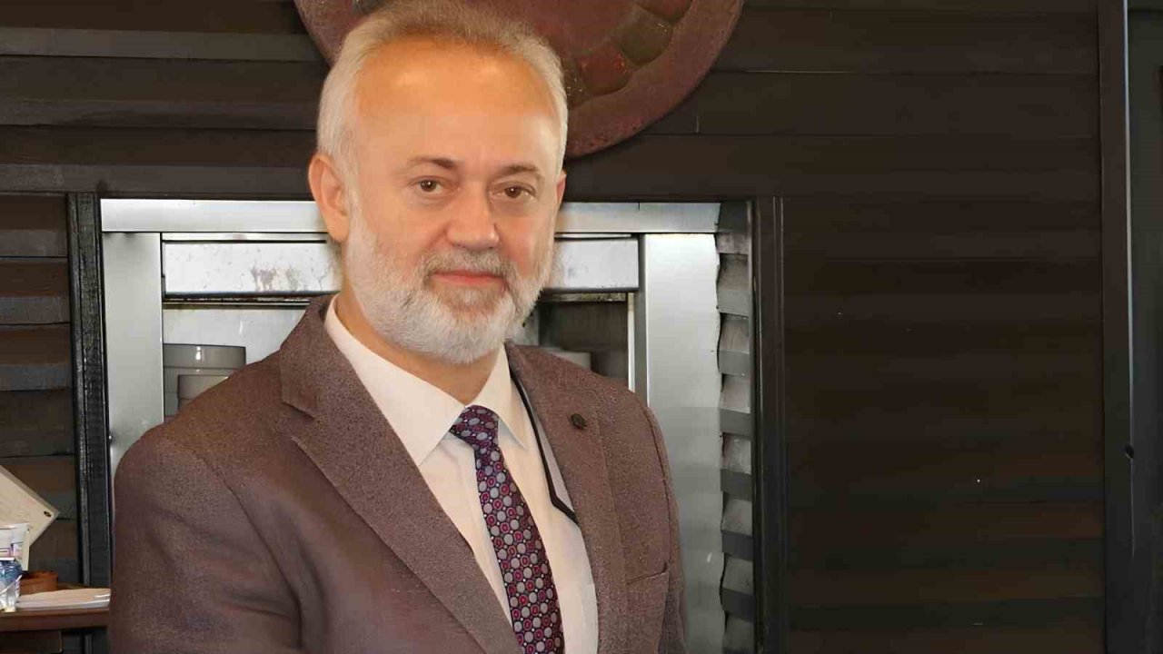 Kedi tüyü değil akciğer kanserine yenilmiş