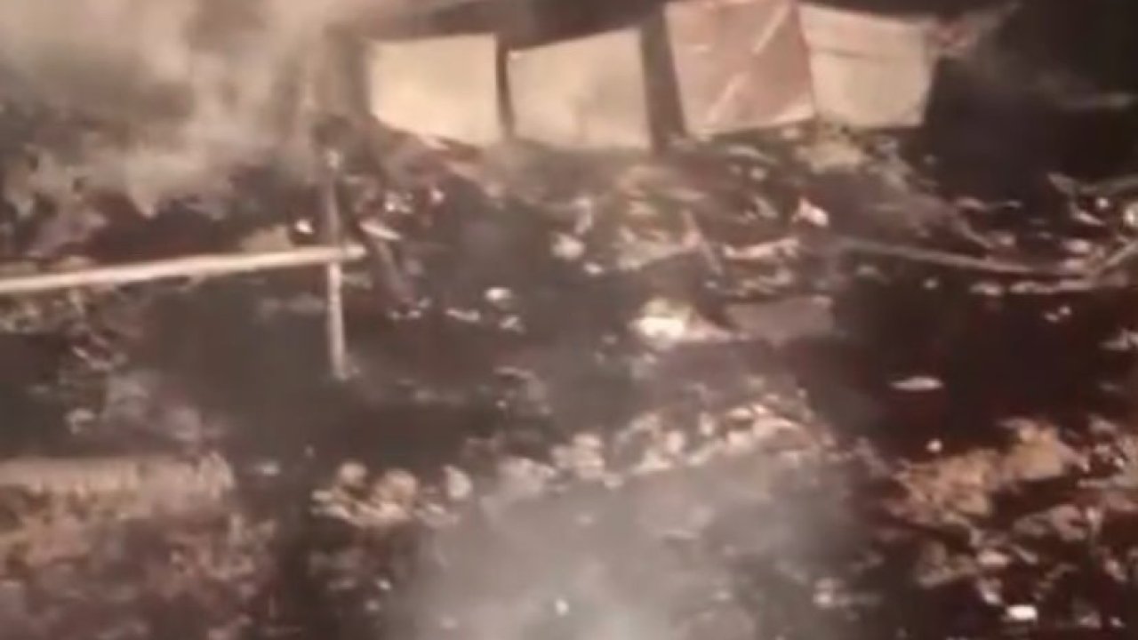 Alevlere teslim olan baraka kullanılamaz hale geldi