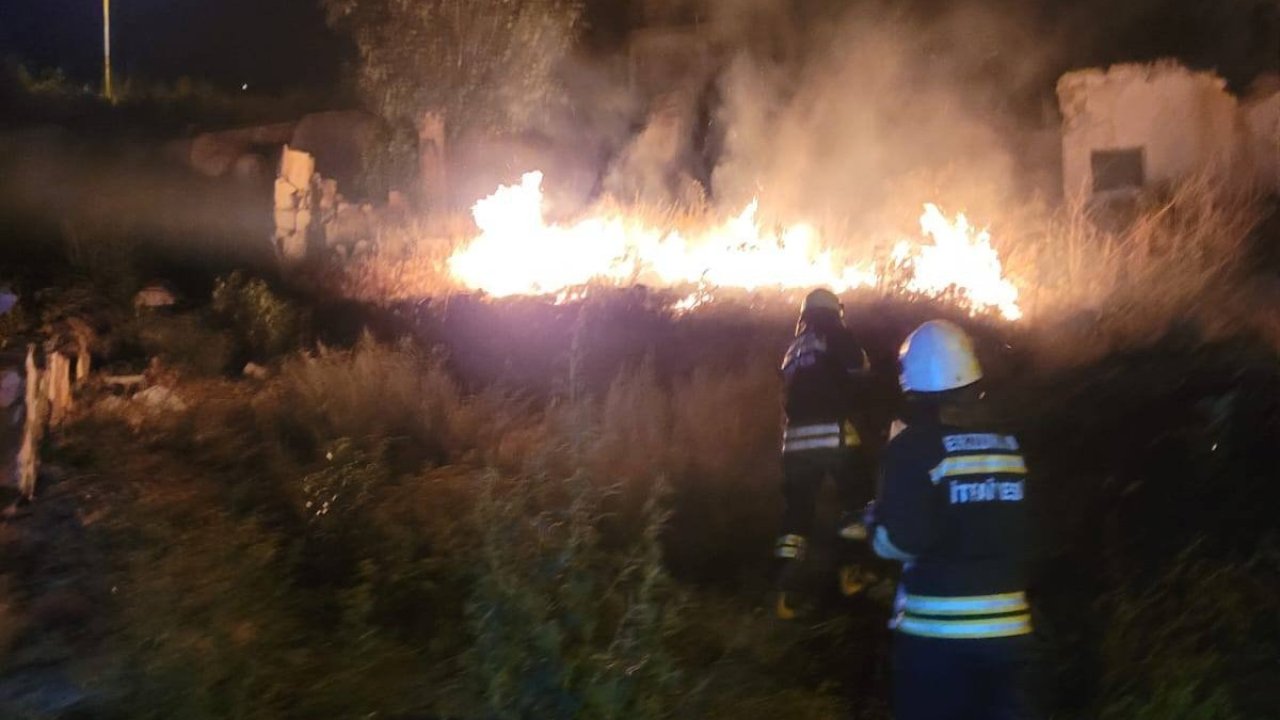 İtfaiyeden anız yangınına zamanında müdahale