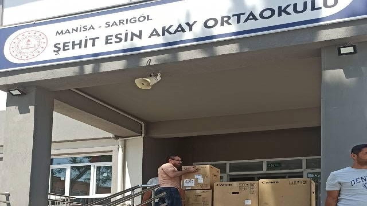 Sarıgöl’de yapımı tamamlanan iki okula yeni araçlar gönderildi