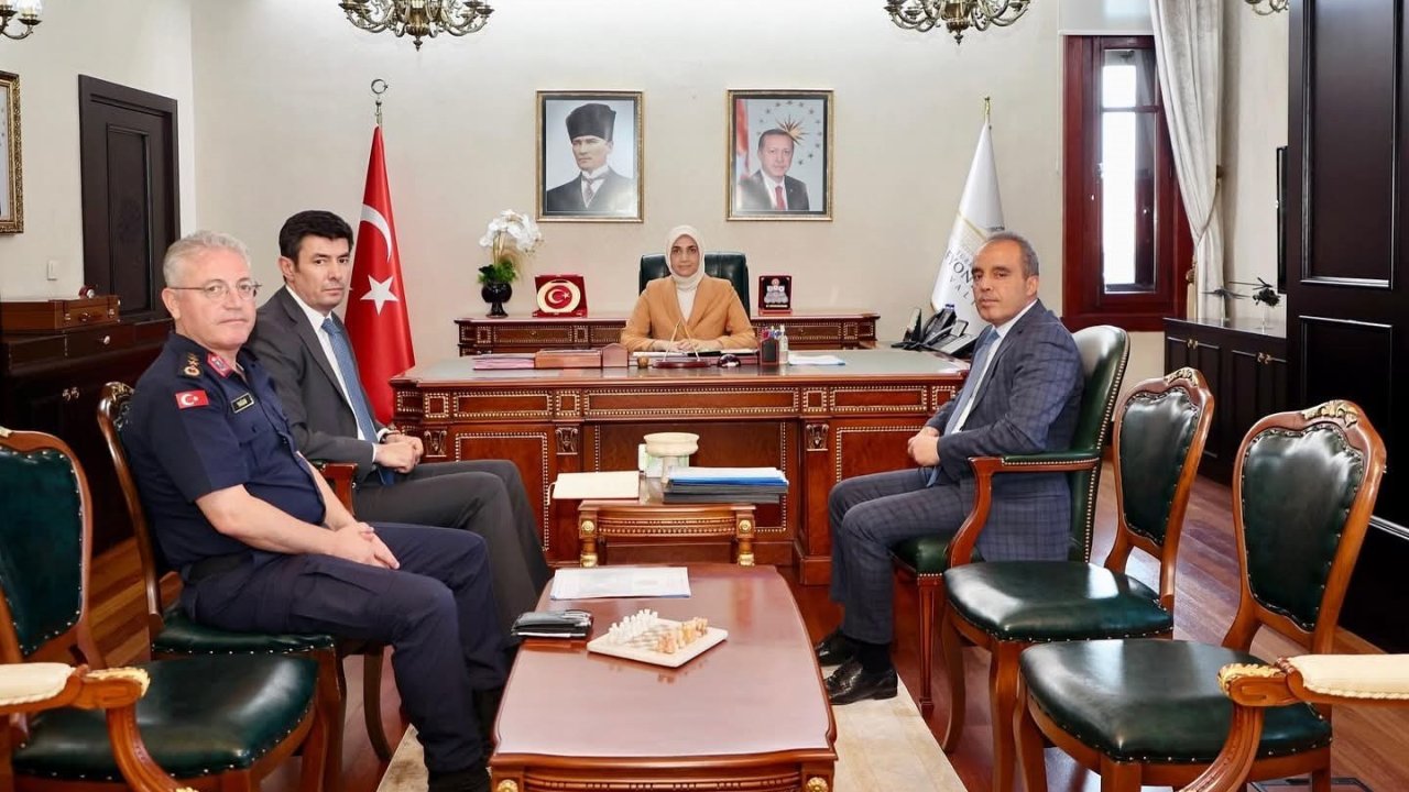 Asayiş toplantısında orman yangınları ile mücadele masaya yatırıldı