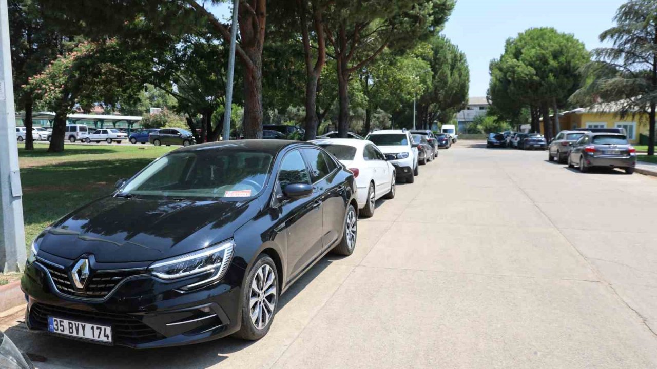 Tasarruf tedbirini sadece vatandaş uyguladı;  Resmi kurumlar devletin yakıtını acımadı