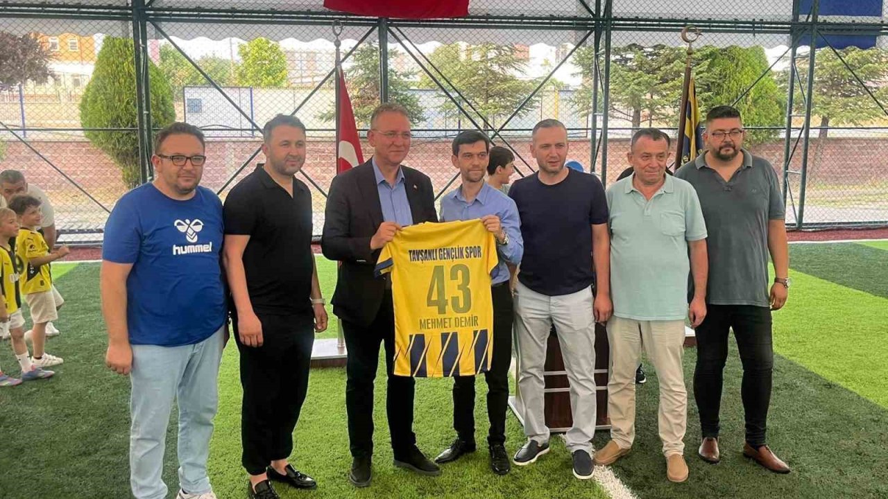 Tavşanlı Genç Yurdu yenilenen tesislerini açtı