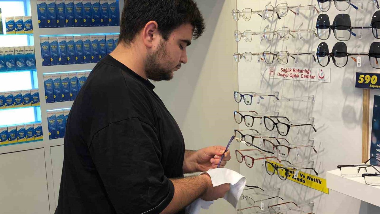 Güneş gözlüğü alırken Sağlık Bakanlığı onayına dikkat edilmeli