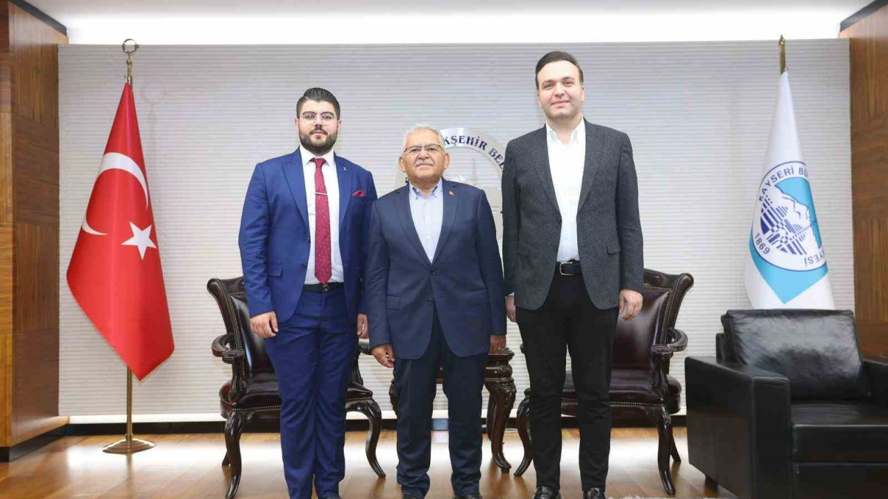 Başkan Büyükkılıç; AK Parti Gençlik Kolları Başkanı İbiş’i ağırladı