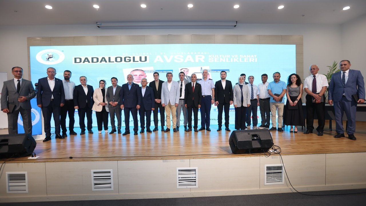 Dadaloğlu Avşar Kültür ve Sanat Paneli düzenlendi