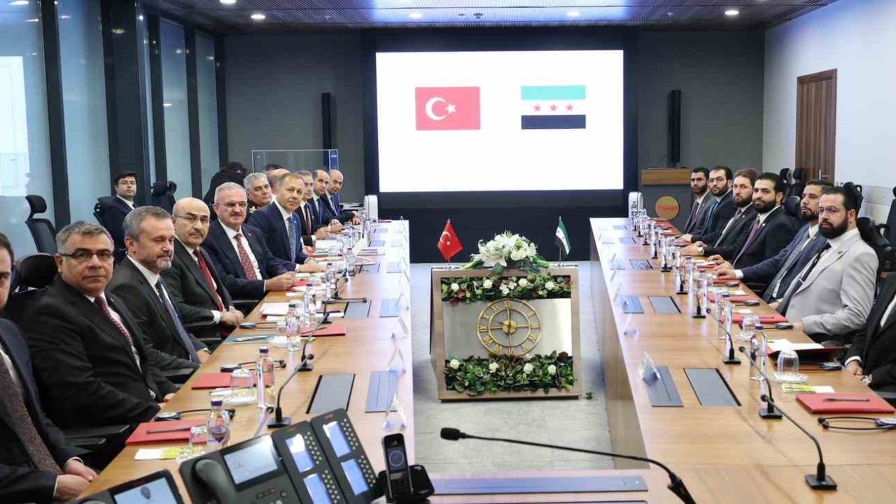 İçişleri Bakanı Yerlikaya, Suriyeli mevkidaşı Hattab ile görüştü